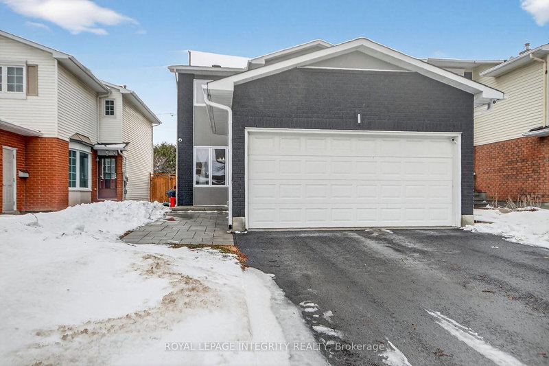 2092 Legrand Crescent