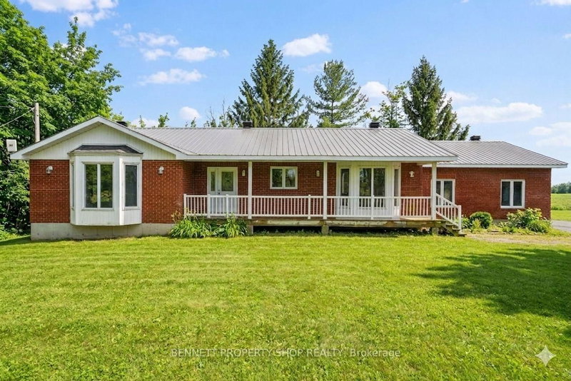 home for sale on 1450 South Russell Road