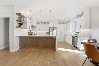 48 Rebecca Drive • Aylmer, ON photo 9