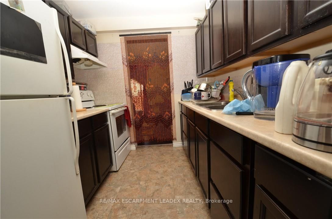 490 GREY Street E, Unit 23 - Photo 7