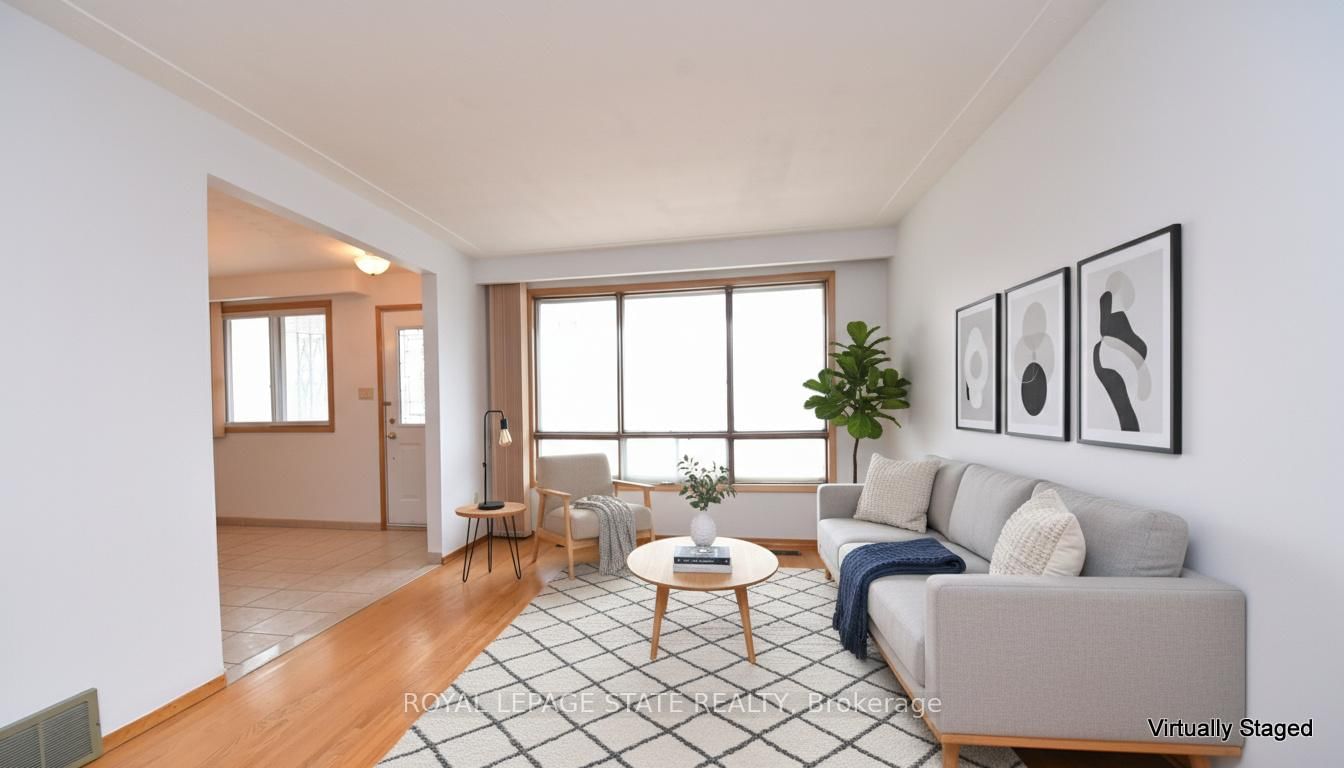 Detached House for sale at 36 Glassco Avenue, Hamilton, Ontario, L8H 5Z6 - McQuesten - MLS: X12895418