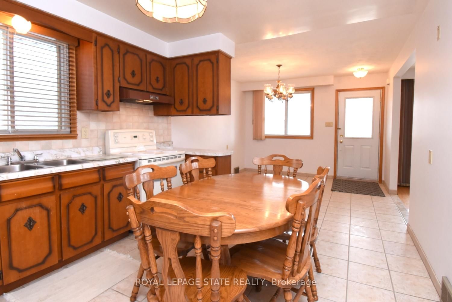 Detached House for sale at 36 Glassco Avenue, Hamilton, Ontario, L8H 5Z6 - McQuesten - MLS: X12895418