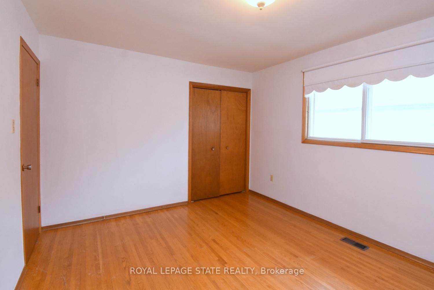 Detached House for sale at 36 Glassco Avenue, Hamilton, Ontario, L8H 5Z6 - McQuesten - MLS: X12895418