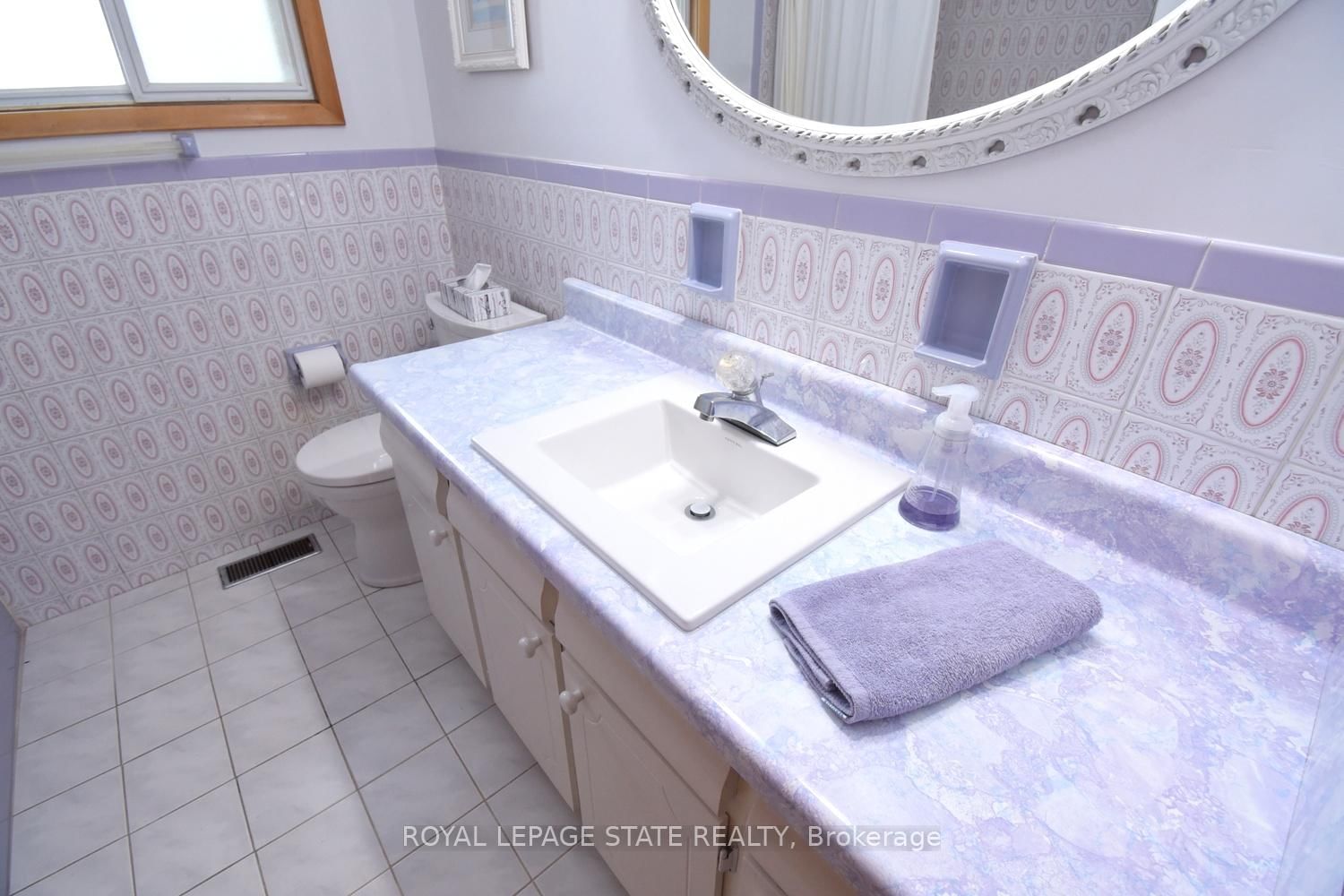 Detached House for sale at 36 Glassco Avenue, Hamilton, Ontario, L8H 5Z6 - McQuesten - MLS: X12895418