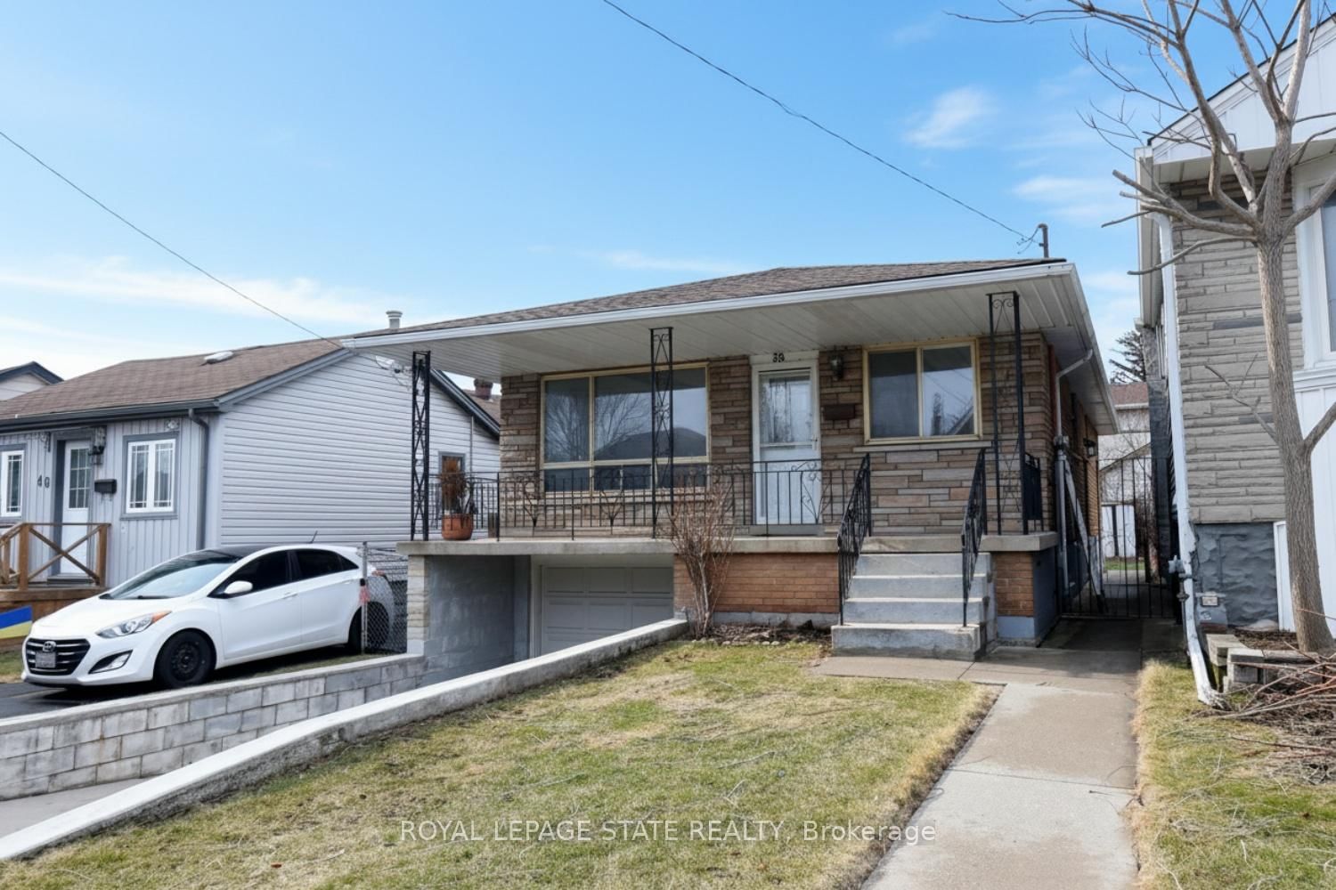 Detached House for sale at 36 Glassco Avenue, Hamilton, Ontario, L8H 5Z6 - McQuesten - MLS: X12895418