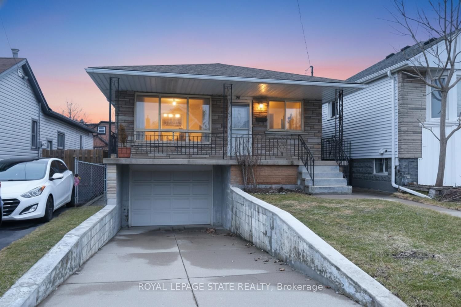 Detached House for sale at 36 Glassco Avenue, Hamilton, Ontario, L8H 5Z6 - McQuesten - MLS: X12895418