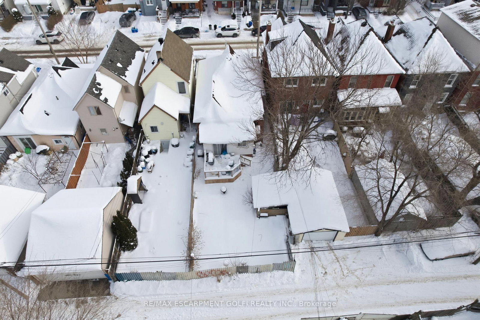 Detached House for sale at 121 Gibson Avenue, Hamilton, Ontario, L8L 6J9 - Gibson - MLS: X12895732