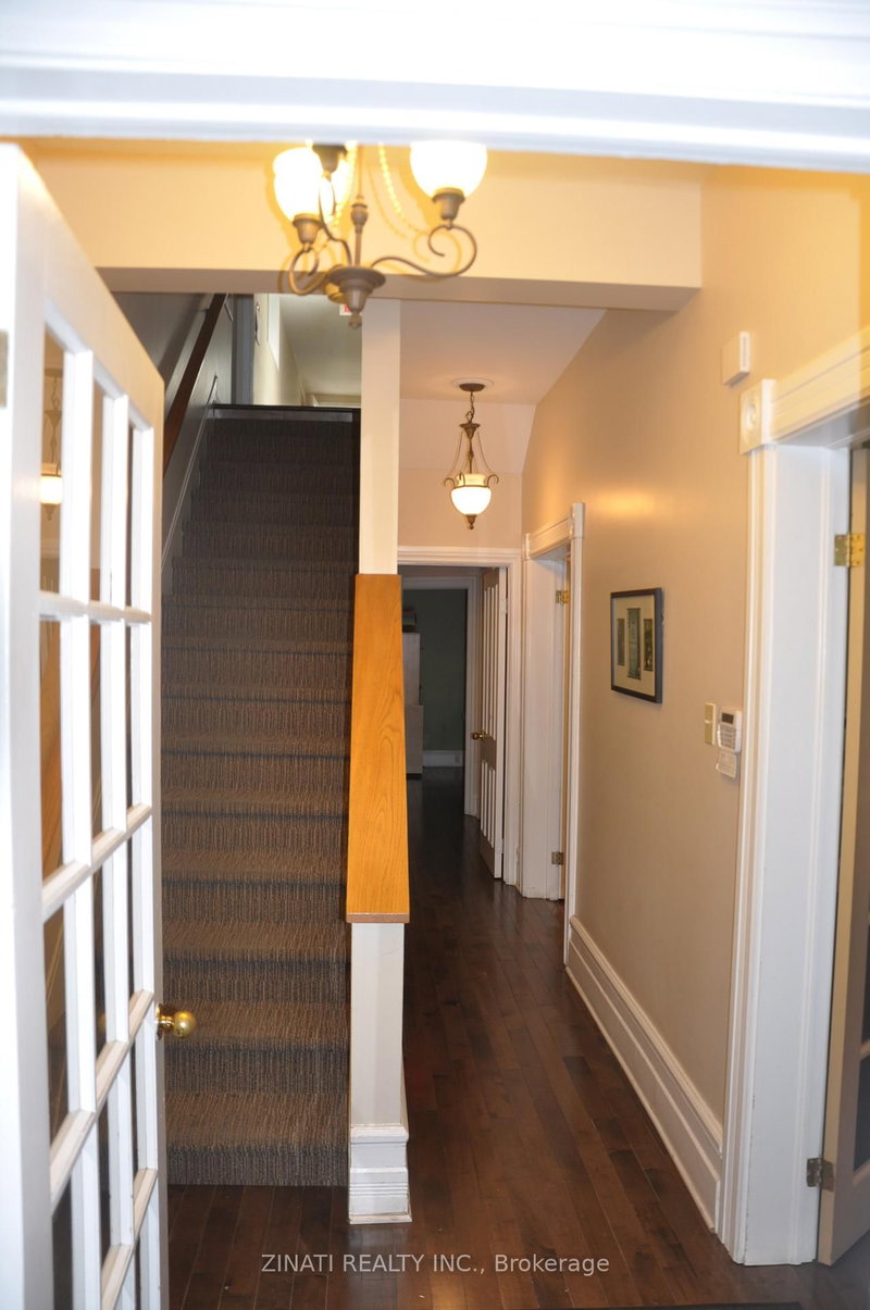 470 Somerset St W, Ottawa, K1R 5J8 | Image 3