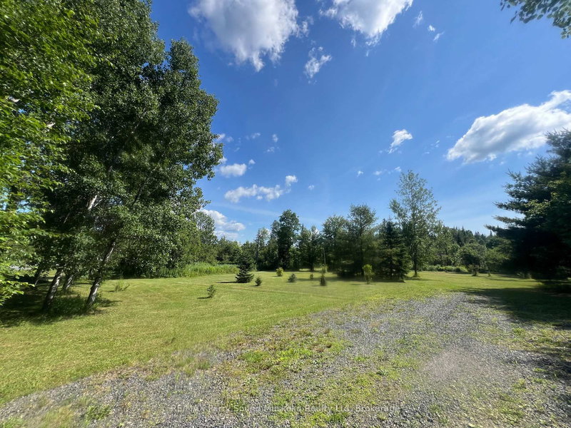 home for sale on 811 Centre Road