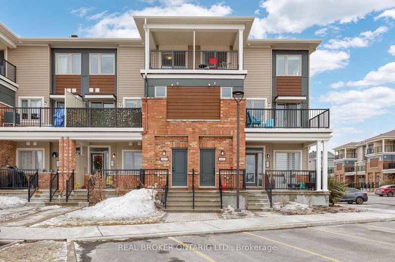 home for sale on 405 Pilot Private