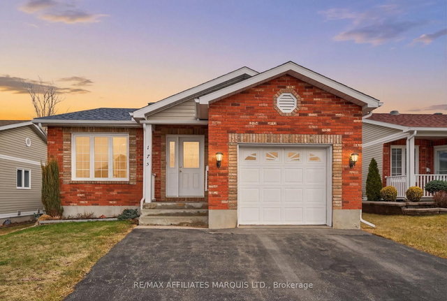 175 Hemlock Crescent