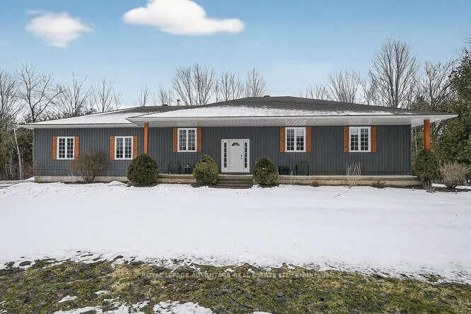 home for sale on 14 Birch Lane N