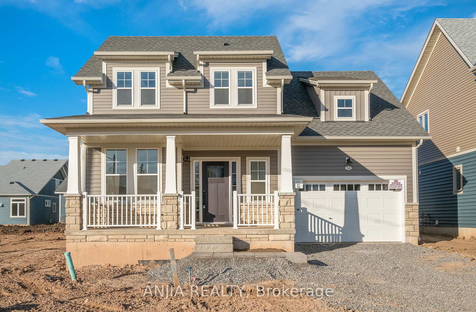 Detached House for sale at 54 Beach Walk Crescent, Fort Erie, Ontario, L0S 1N0 - Crystal Beach - MLS: X12896408