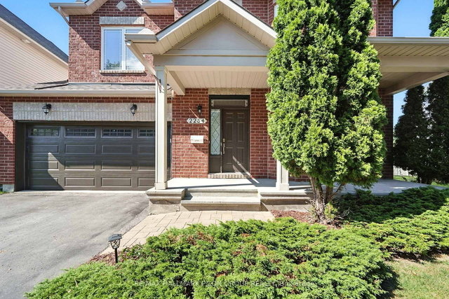 2234 Clermont Crescent