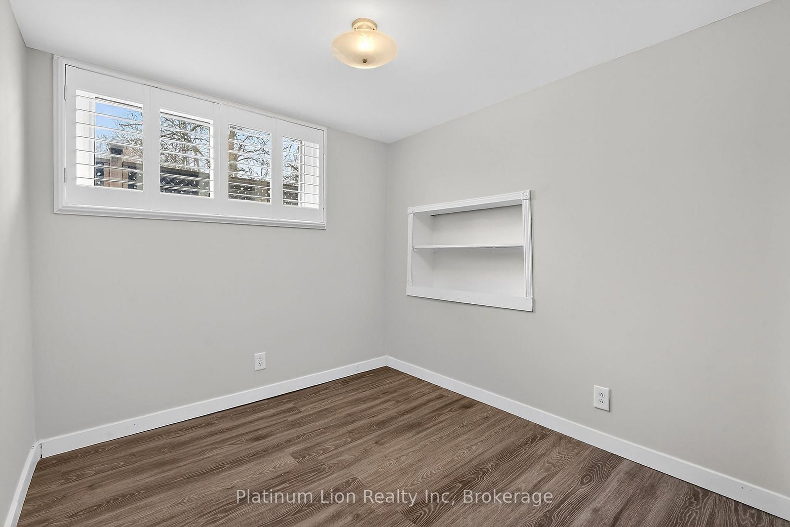 93 Walnut Street - Photo 12