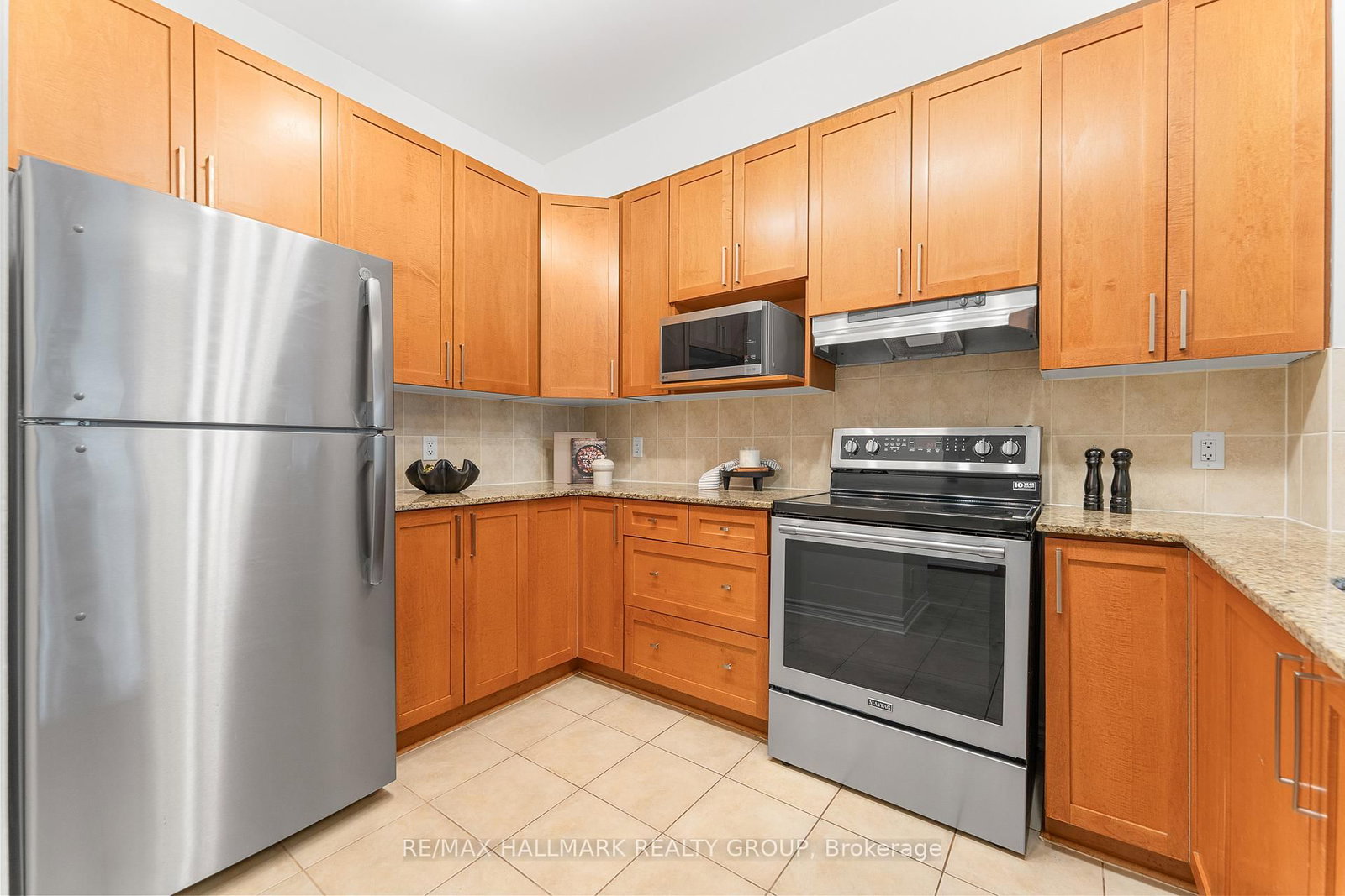 205 Bolton Street, Unit 129 - Photo 23