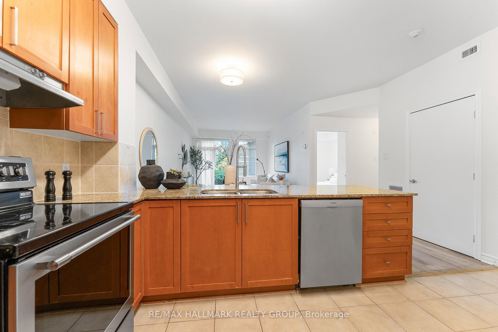 205 Bolton Street, Unit 129 - Photo 26