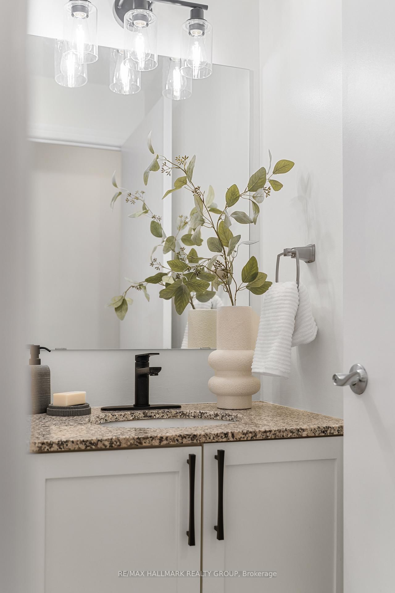 205 Bolton Street, Unit 129 - Photo 41