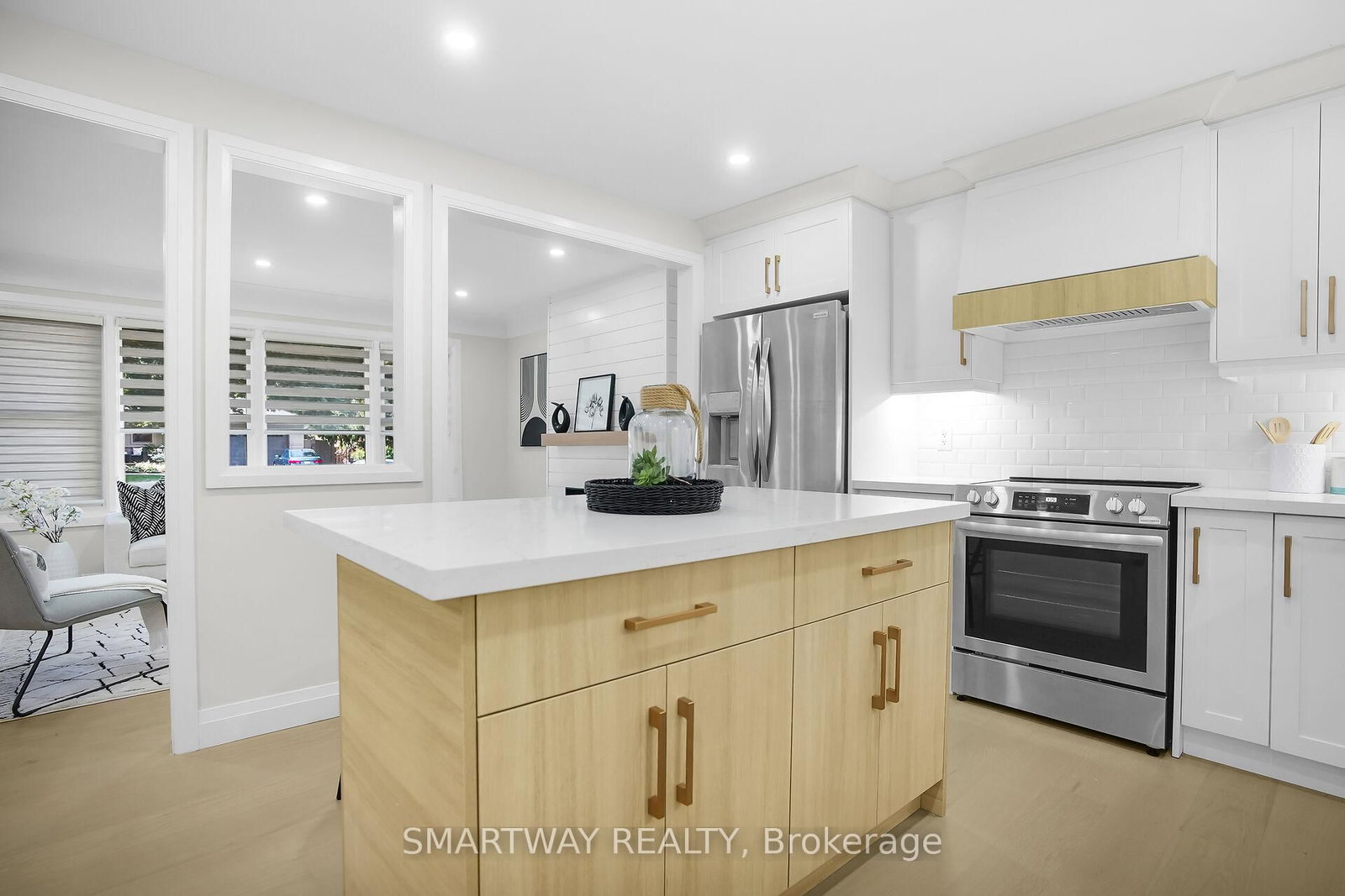 Detached House for sale at 633 Donegal Drive, London North, Ontario, N6H 3H6 - North P - MLS: X12896518