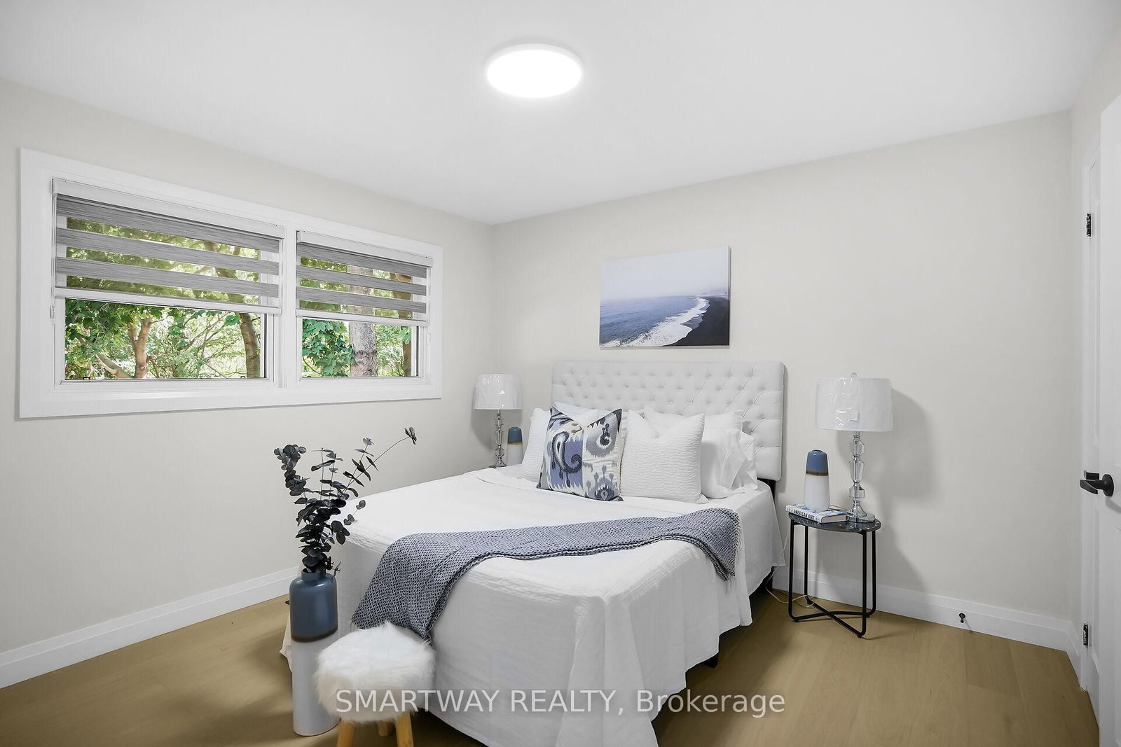 Detached House for sale at 633 Donegal Drive, London North, Ontario, N6H 3H6 - North P - MLS: X12896518