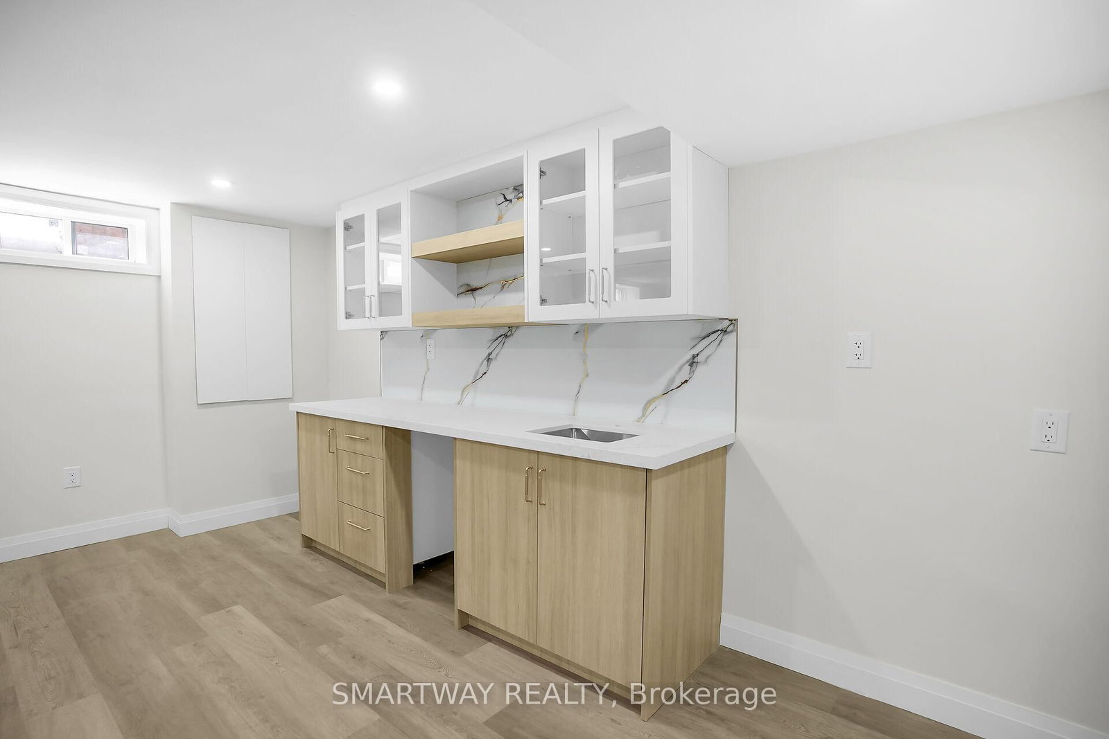 Detached House for sale at 633 Donegal Drive, London North, Ontario, N6H 3H6 - North P - MLS: X12896518