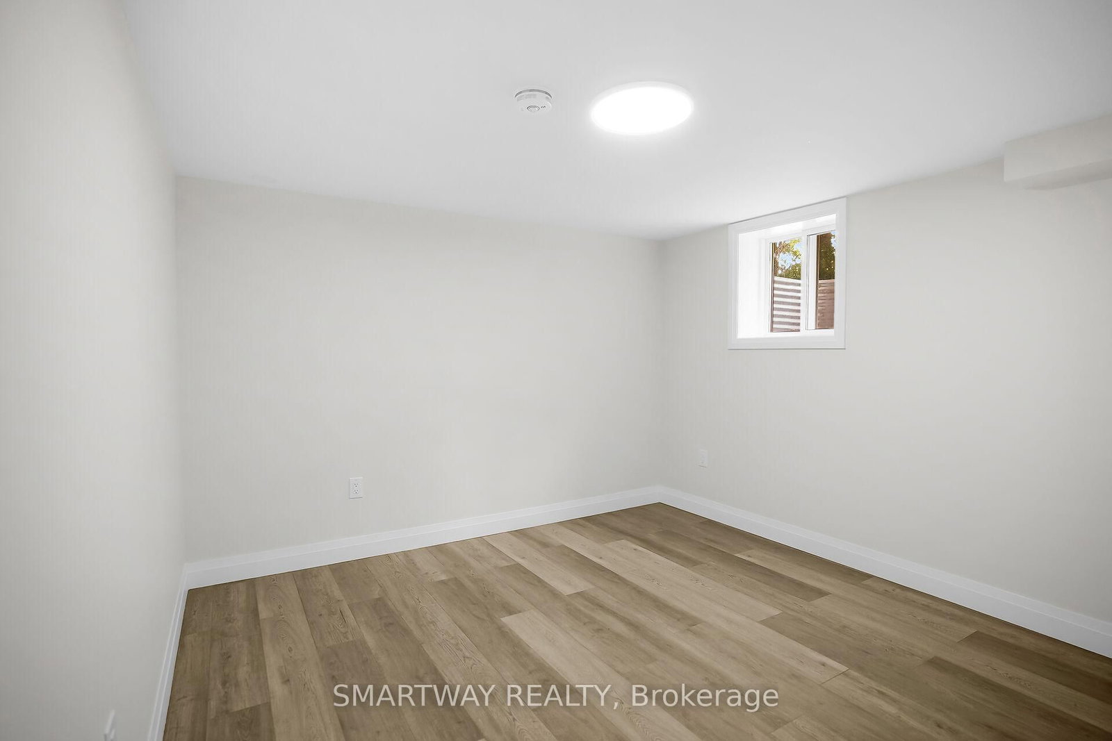 Detached House for sale at 633 Donegal Drive, London North, Ontario, N6H 3H6 - North P - MLS: X12896518