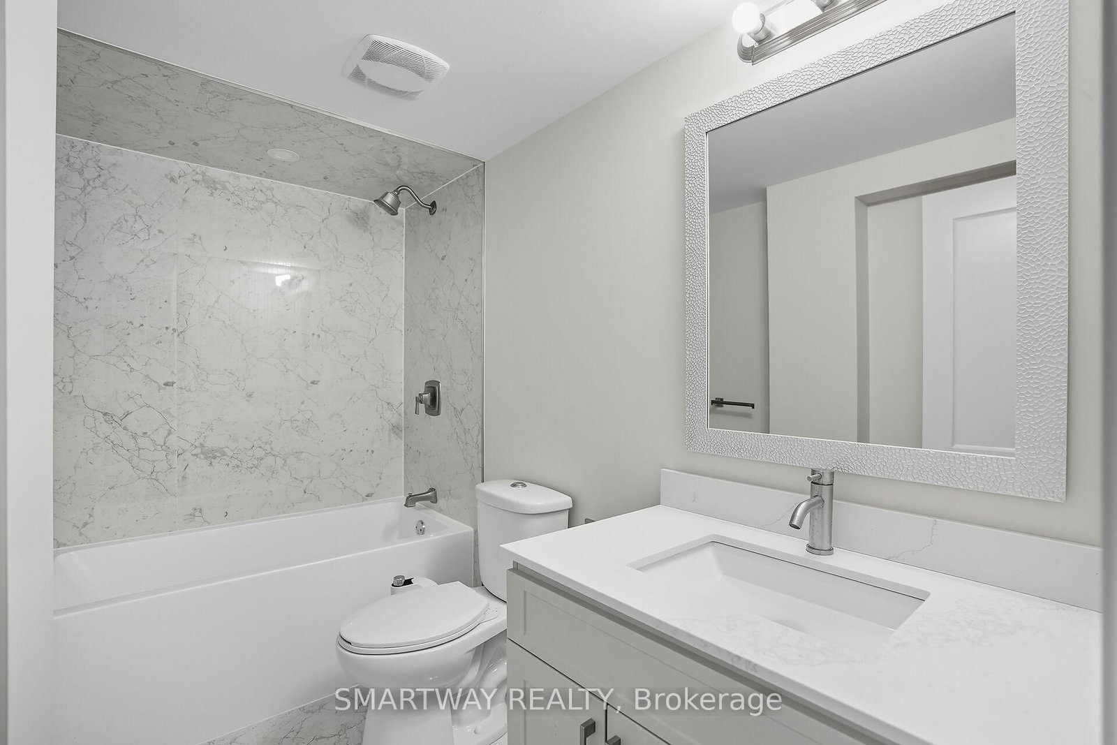 Detached House for sale at 633 Donegal Drive, London North, Ontario, N6H 3H6 - North P - MLS: X12896518