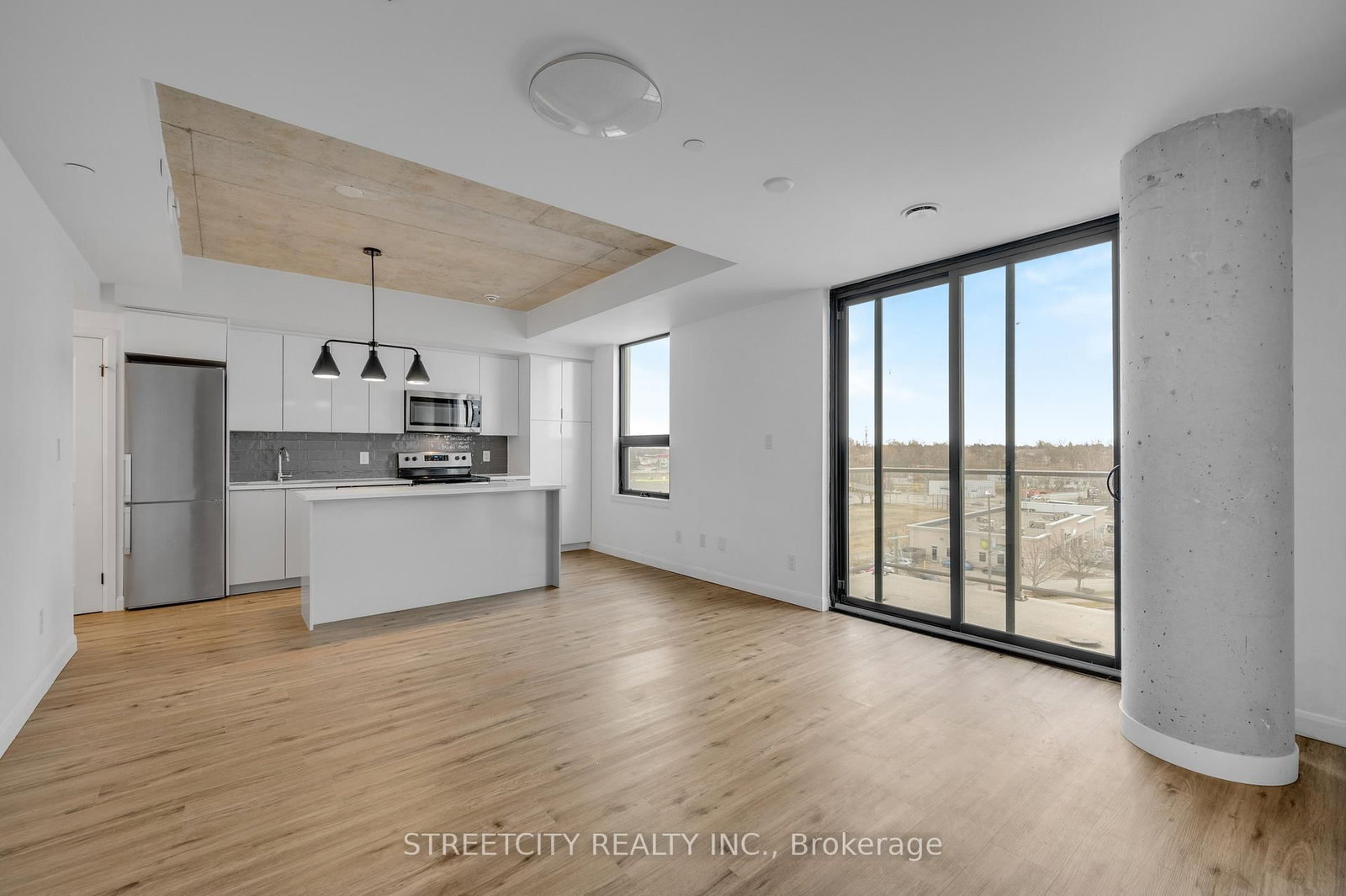 7 Erie Avenue, Unit 606 - Photo 12