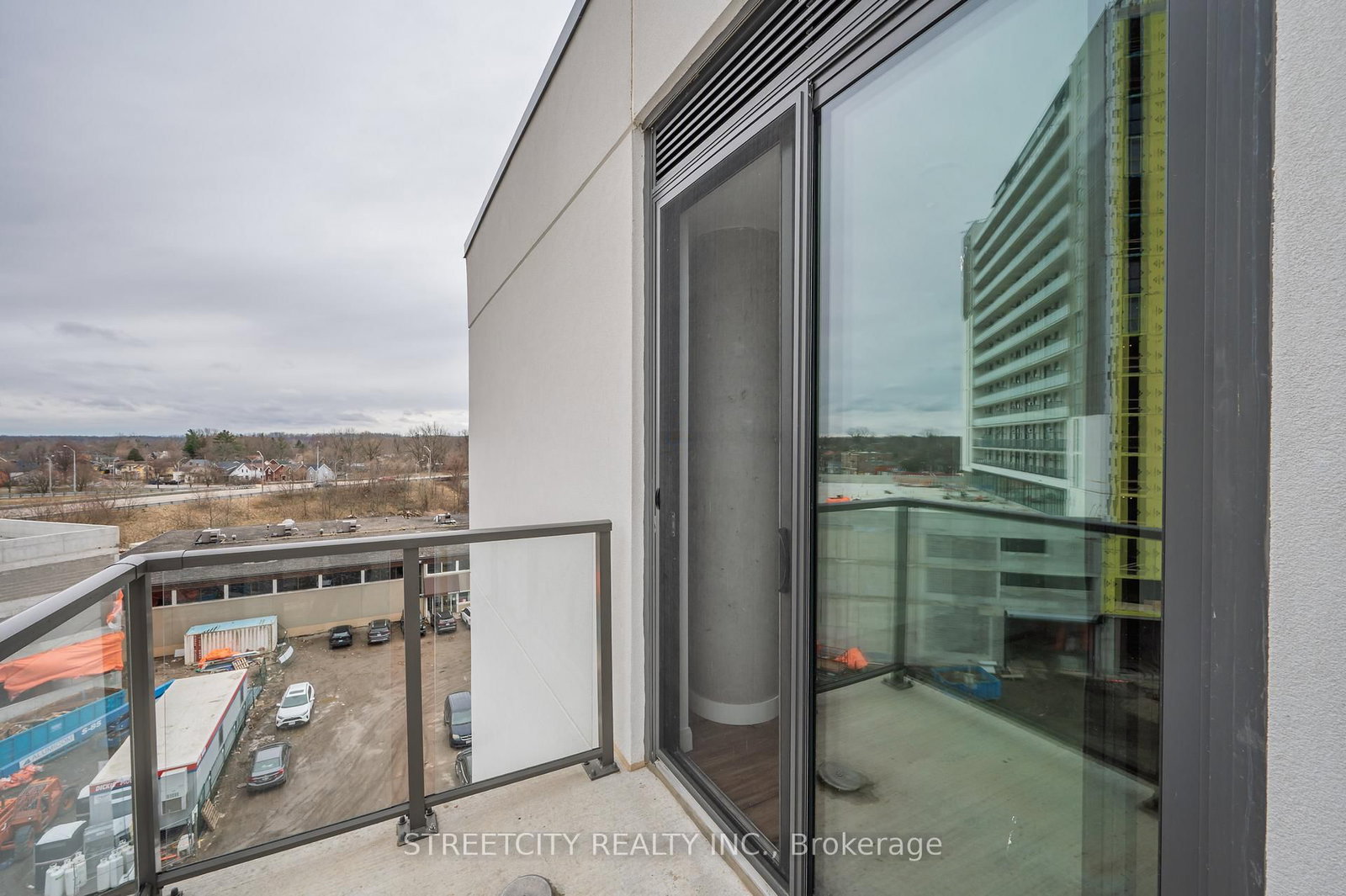 7 Erie Avenue, Unit 606 - Photo 20