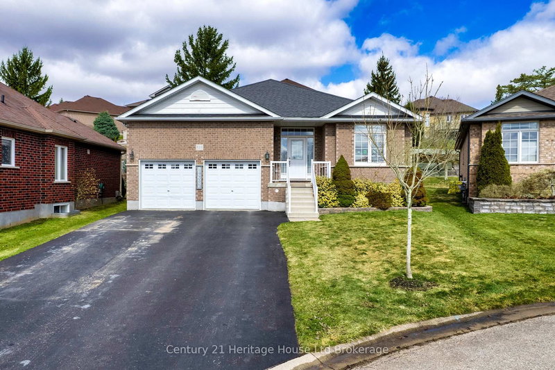 619 Fox Hollow Crt, Woodstock, N4T 1W3 | Image 2
