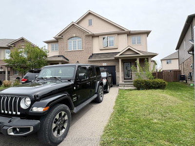 136 Westbank Trail, Hamilton, Ontario image-0-3