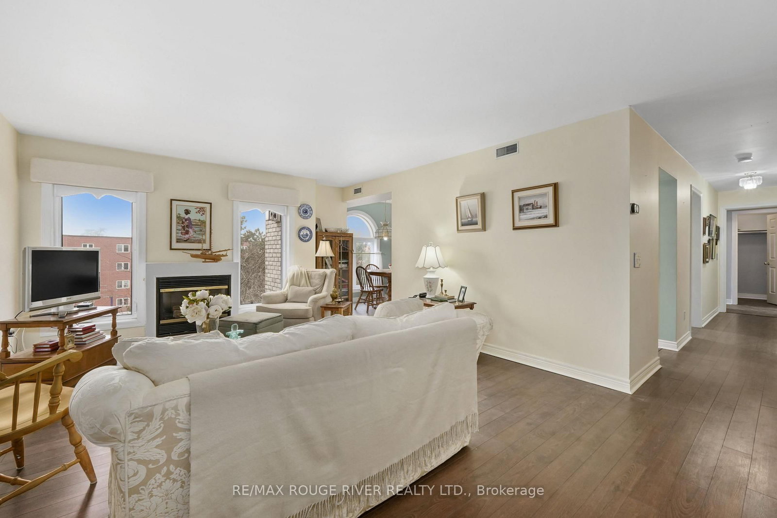 107 Marisa Lane • #403 • Cobourg, ON photo 12