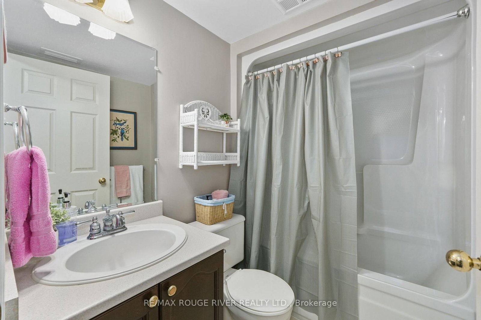 107 Marisa Lane • #403 • Cobourg, ON photo 17