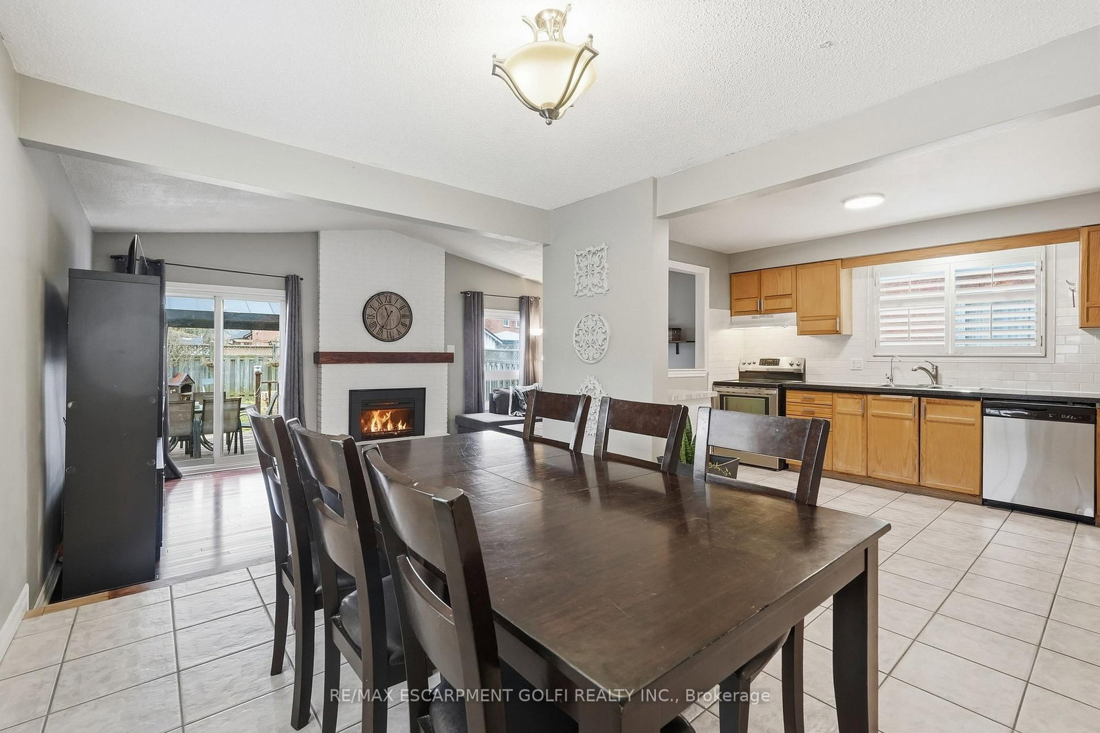 Detached House for sale at 333 Celtic Drive, Hamilton, Ontario, L8E 4N1 - Stoney Creek - MLS: X12896934