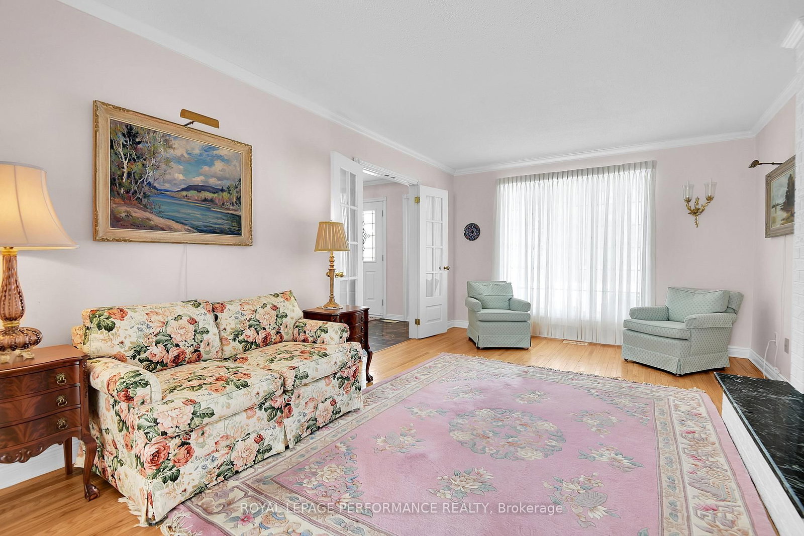 Listing Image 16