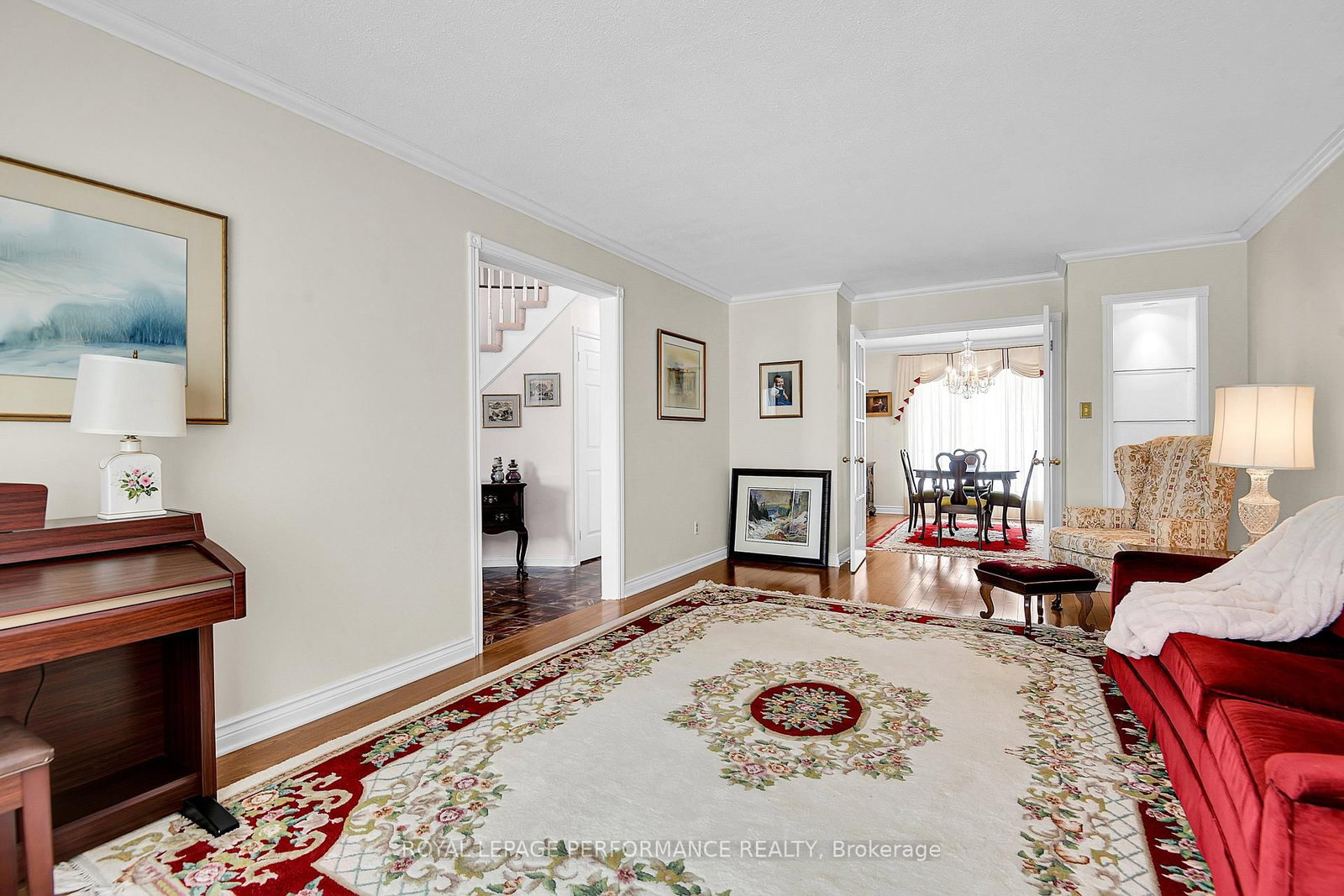 Listing Image 7