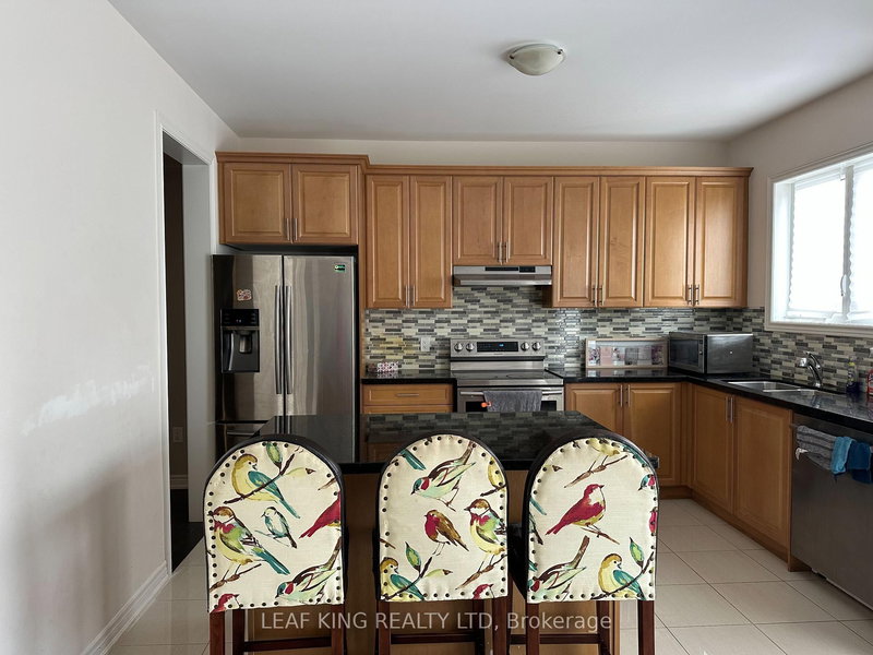 35 Morrison Dr, Hamilton, L9K 0H7 | Image 3