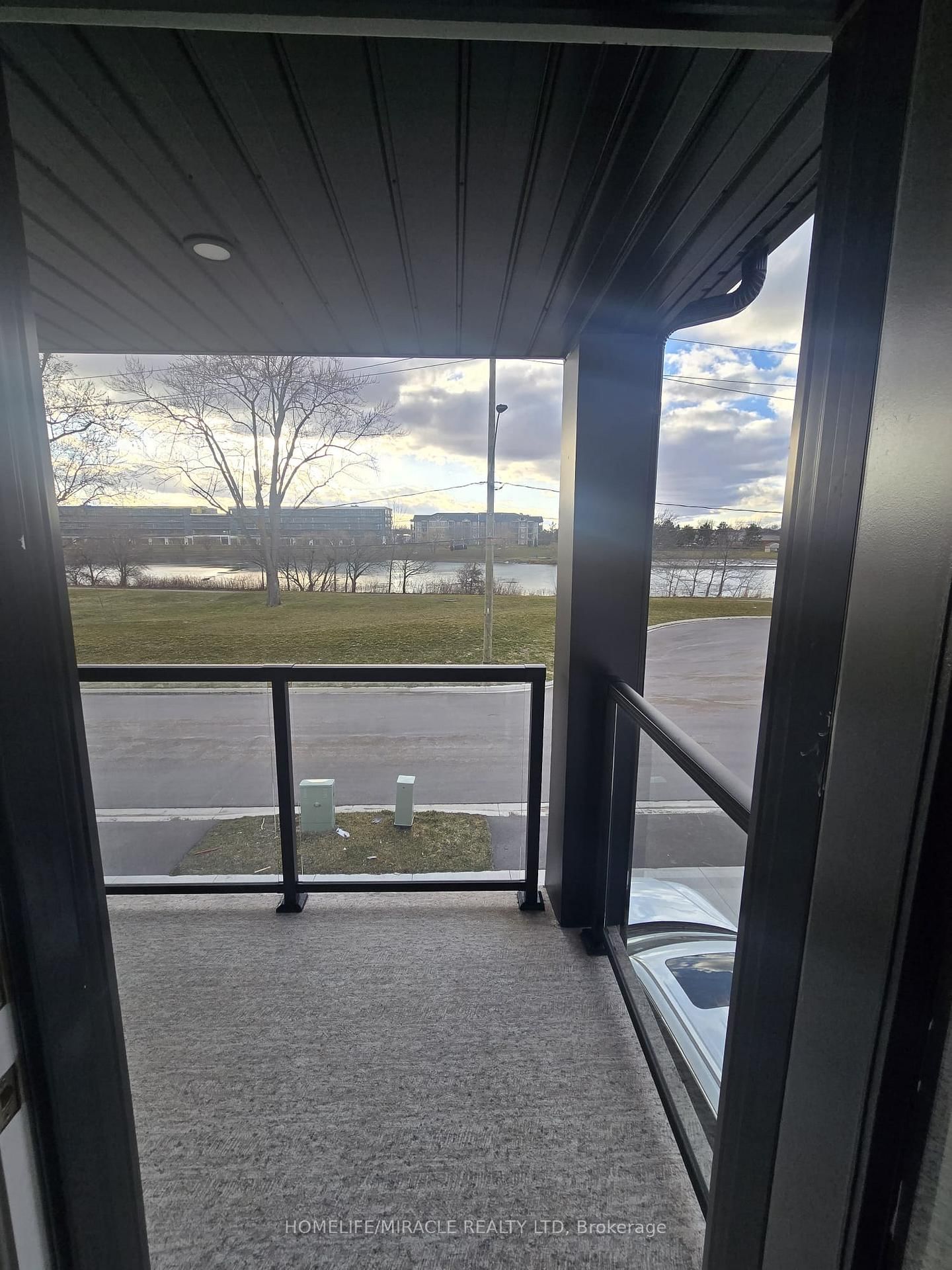 18 Marina Palace E - Photo 11