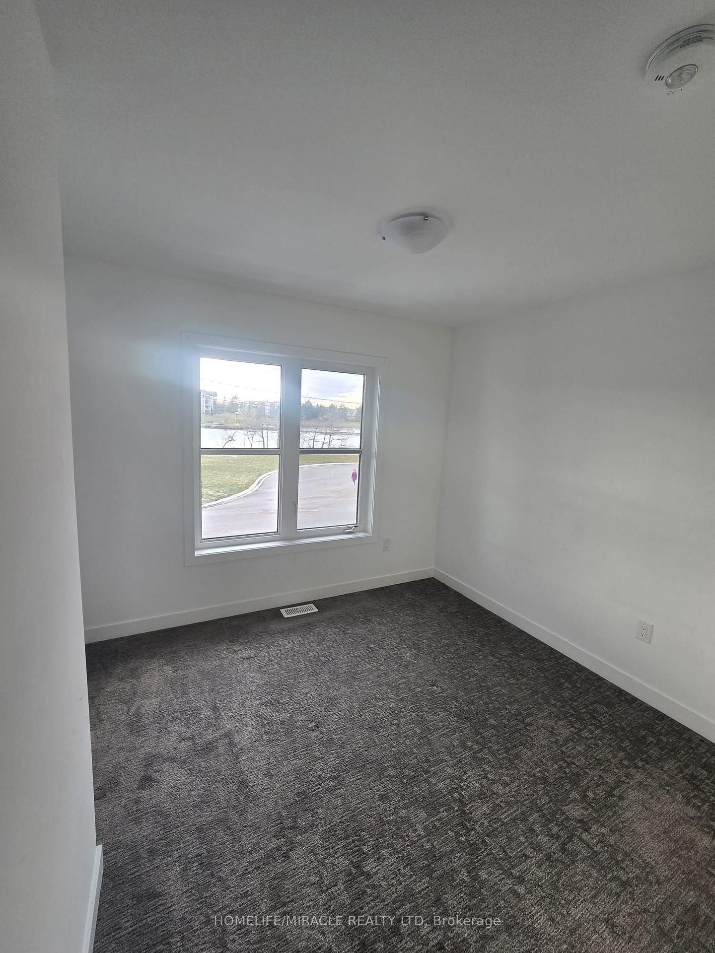 18 Marina Palace E - Photo 14