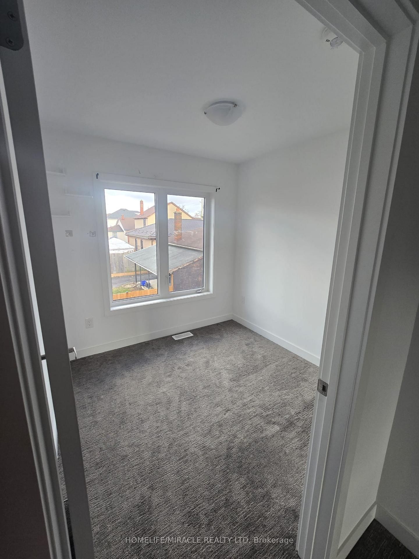 18 Marina Palace E - Photo 20