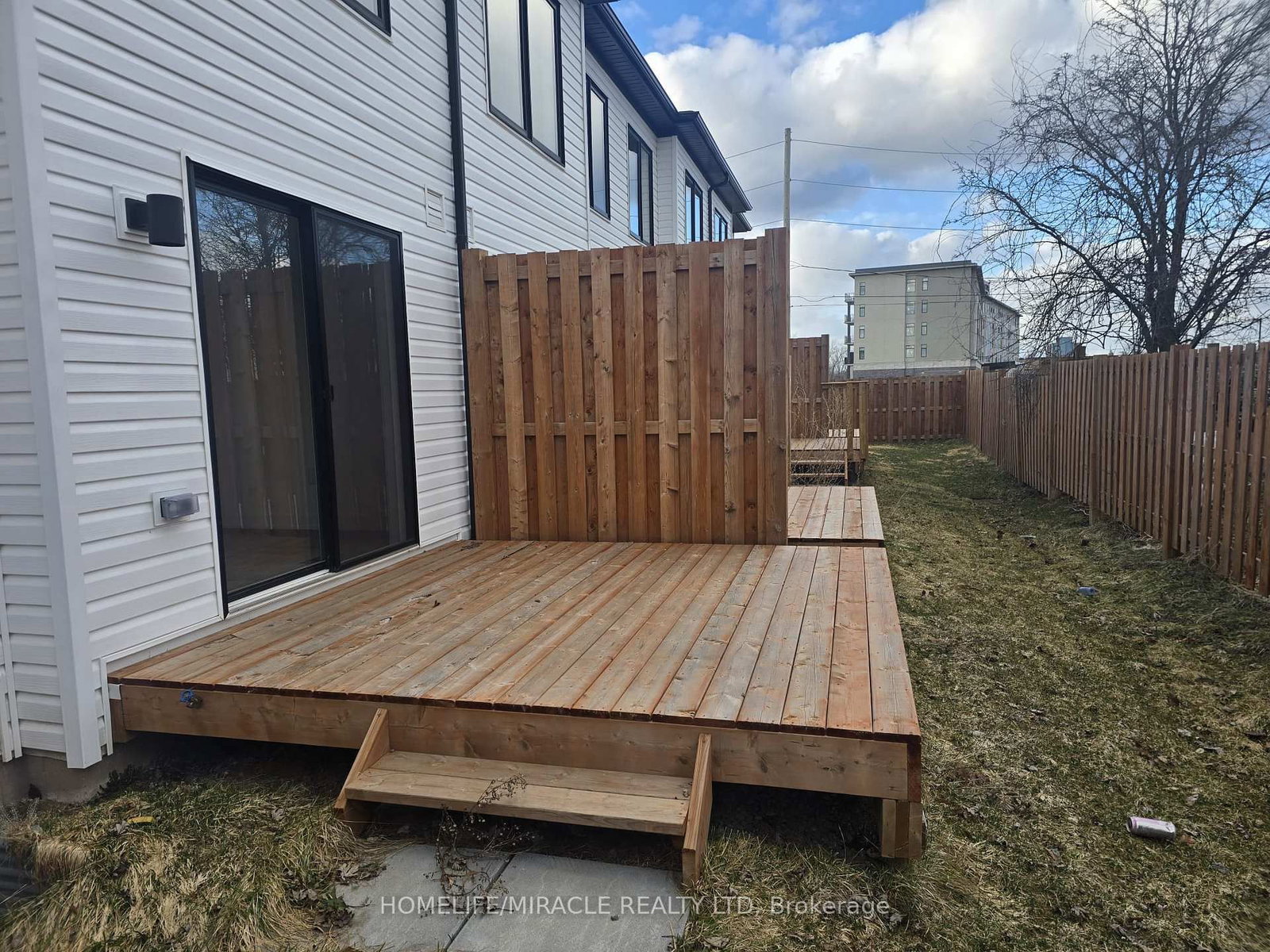 18 Marina Palace E - Photo 4