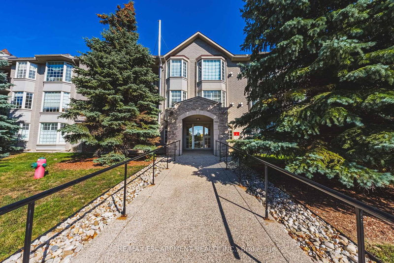 308 - 990 Golf Links Rd, Hamilton, L9K 1J8 | Image 3