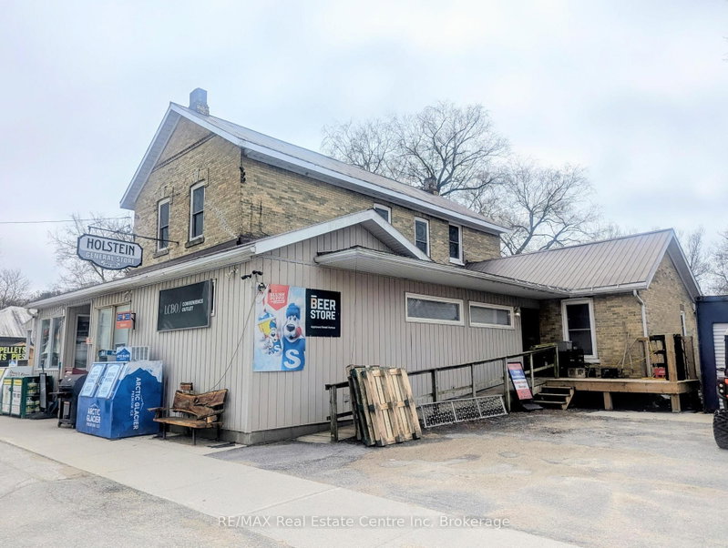 392046 Grey Road 109 N photo 3