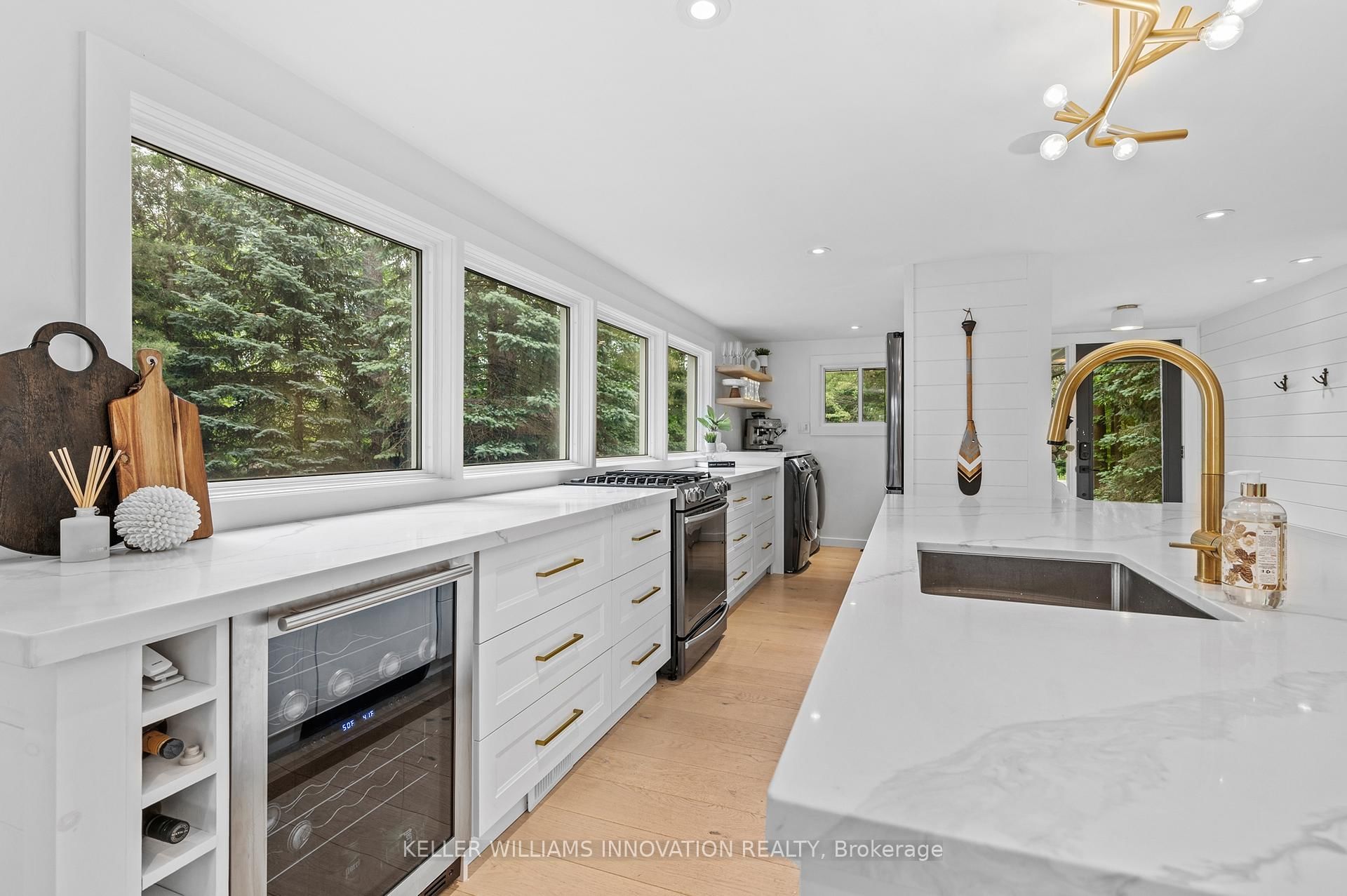 2872 Muskoka Road 118 W