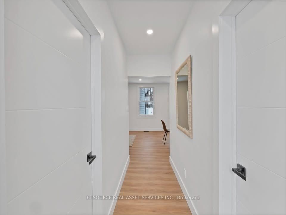 Semi-Detached House for lease at 20 Hill Street, Hamilton, Ontario, L8P 1W7 - Kirkendall - MLS: X12898280