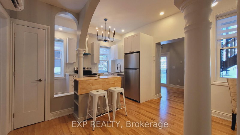 home for lease on 103-157-159 James Street