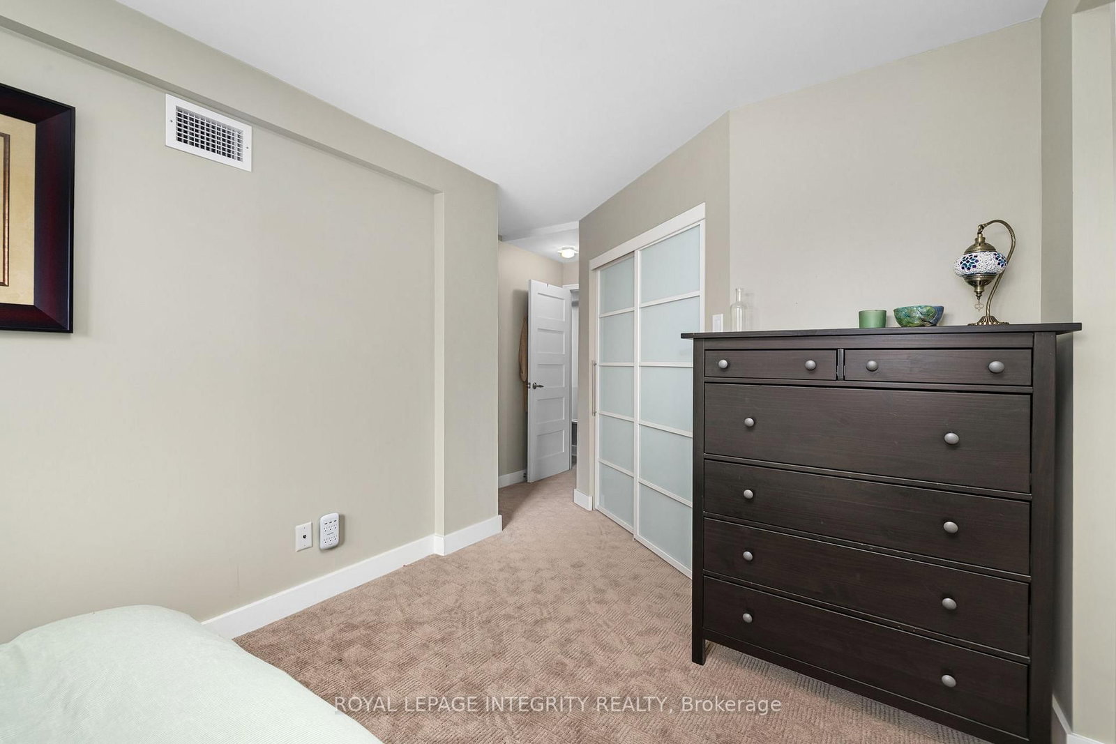 150 Waverley Street, Unit 2C - Photo 30