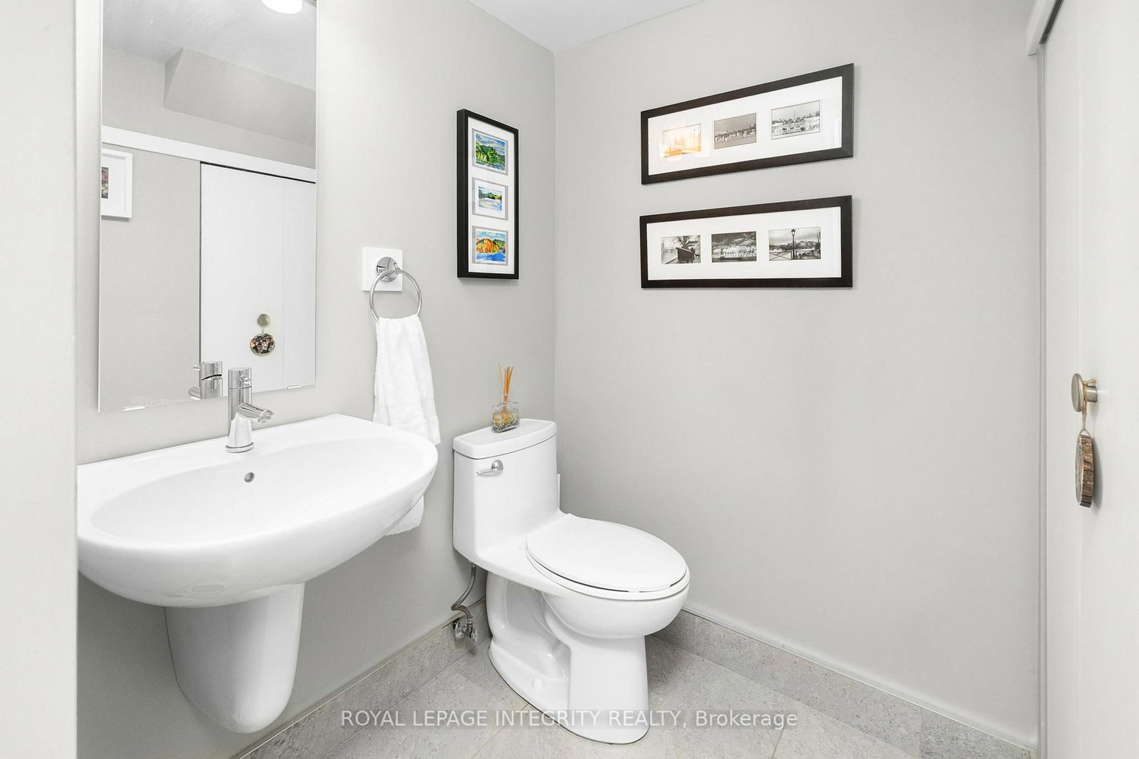 150 Waverley Street, Unit 2C - Photo 5