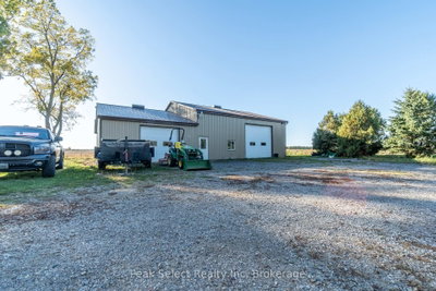 1982 Road 163 — photo 4