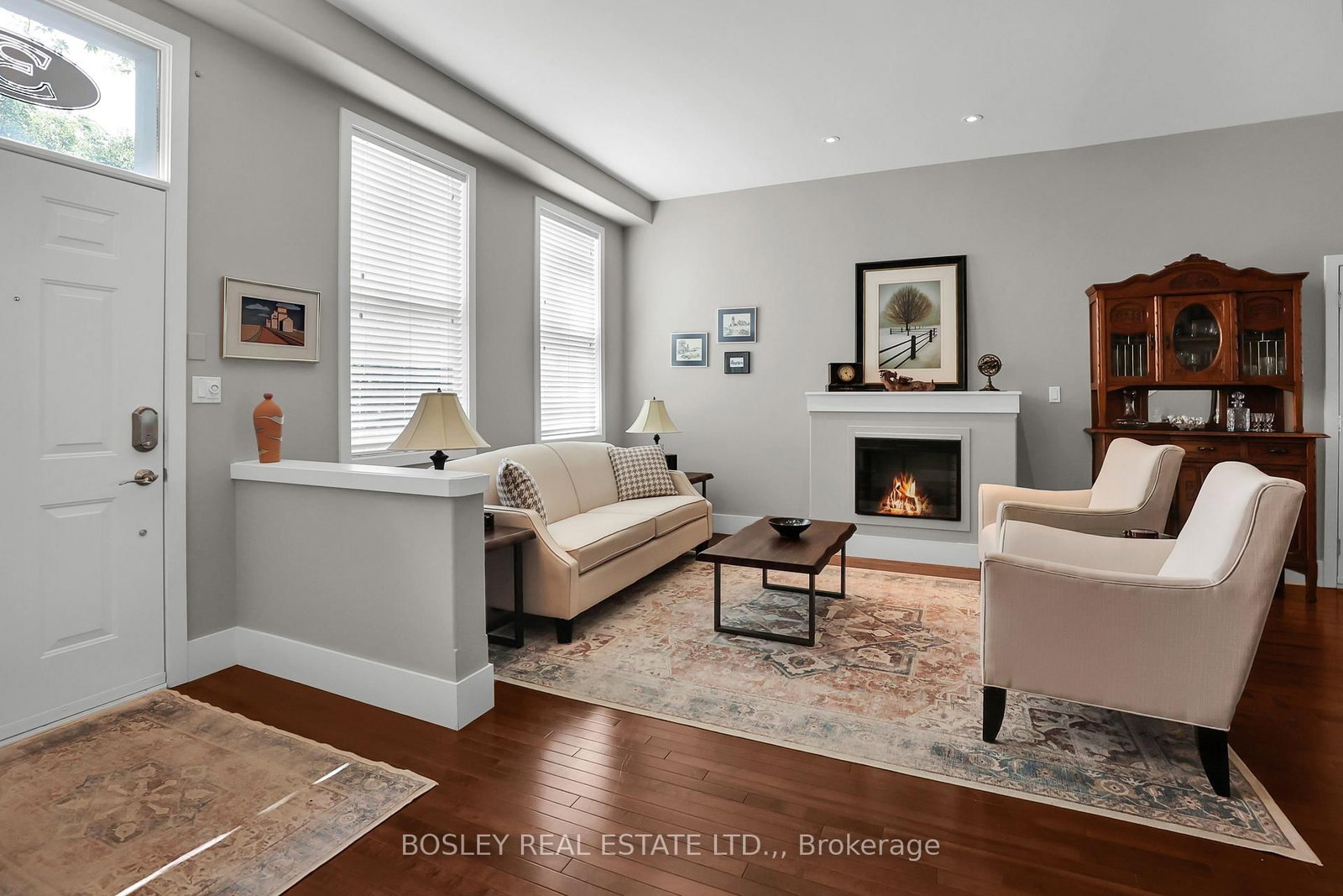 Listing Image 3